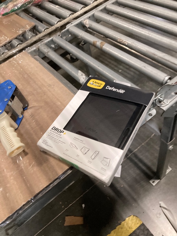 Photo 1 of **STAND IS DAMAGED*
OtterBox Defender Series Case for iPad (A16) & iPad 10th Gen - Black, Rugged, Durable, Multi-Layer Protection