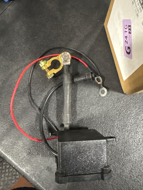 Photo 1 of **MISSING SWITCH**
12V 250A Battery Disconnect Switch, KCD4, Boat Rocker Panel Switch (16A 250VAC; 20A 125VAC) with Panel for Car Truck RV, 9.84 FT Cable, to Prevent Battery Drain, Pre-Wired