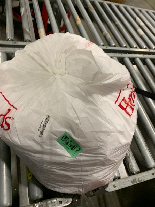 Photo 1 of ** USED** Guardmax Waterproof Duvet Cover - Jersey Fabric with Zipper Closure | Premium Quality, Bed Bug & Allergen Proof King (104 x 86)