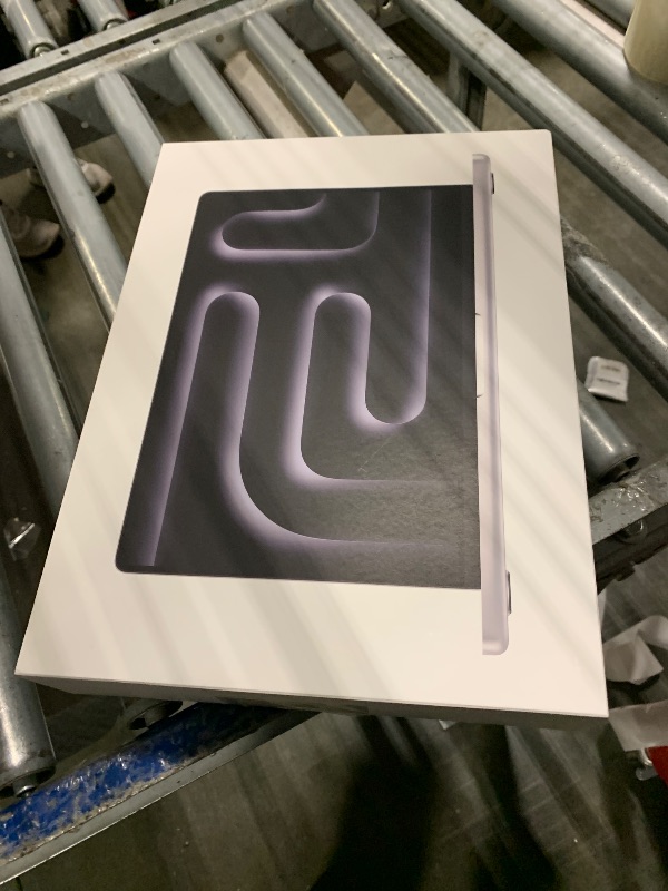 Photo 1 of ** NEW/ TESTED FUNCTIONAL** Apple 2024 MacBook Pro Laptop with M4 Pro, 12?core CPU, 16?core GPU: Built for Apple Intelligence, 14.2-inch Liquid Retina XDR Display, 24GB Unified Memory, 512GB SSD Storage; Silver