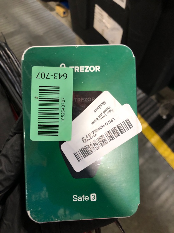 Photo 1 of ** FACTORY SEALED**
Trezor Safe 3 - Passphrase & Secure Element Protected Crypto Hardware Wallet - Buy, Store, Manage Digital Assets Simply and Safely (Stellar Silver)