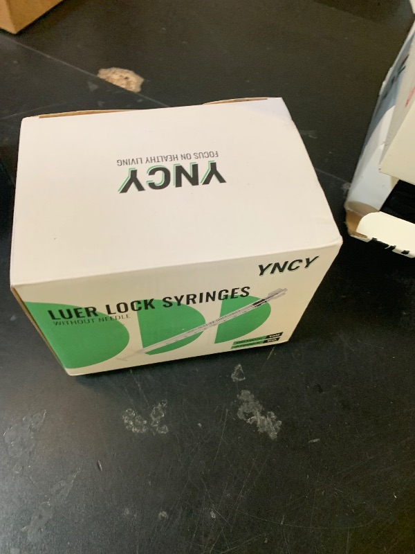 Photo 1 of 100 Pack 1ml Luer Lock Syringe without Needle, 1cc small syringes, Individually Sealed