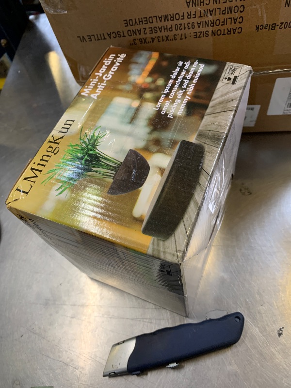 Photo 1 of LMingKun Planting Flower pots,Levitating Plant Pot,Magnetic levitation,Floating Plant Pot,Floating Plant,Hanging Flower pots,Suspendded Flowerpot,Hanging planters for Indoor Plants