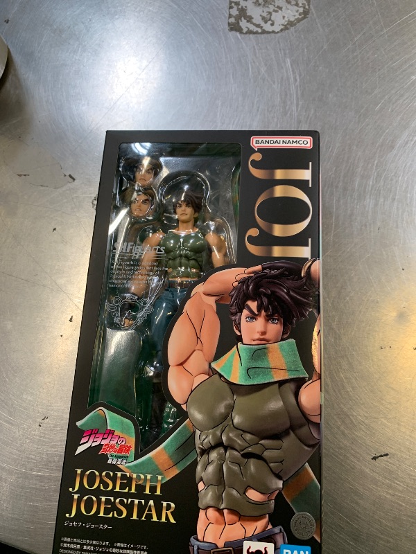 Photo 1 of TAMASHII NATIONS - JoJo's Bizarre Adventure - Joseph Joestar S.H.Figuarts Action Figure