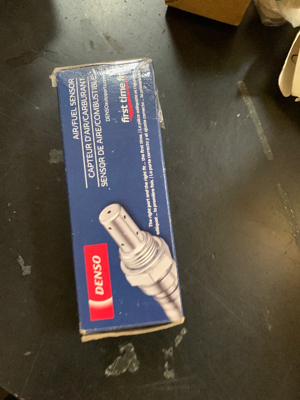 Photo 1 of Denso 234-9009 Oxygen Sensor, grey