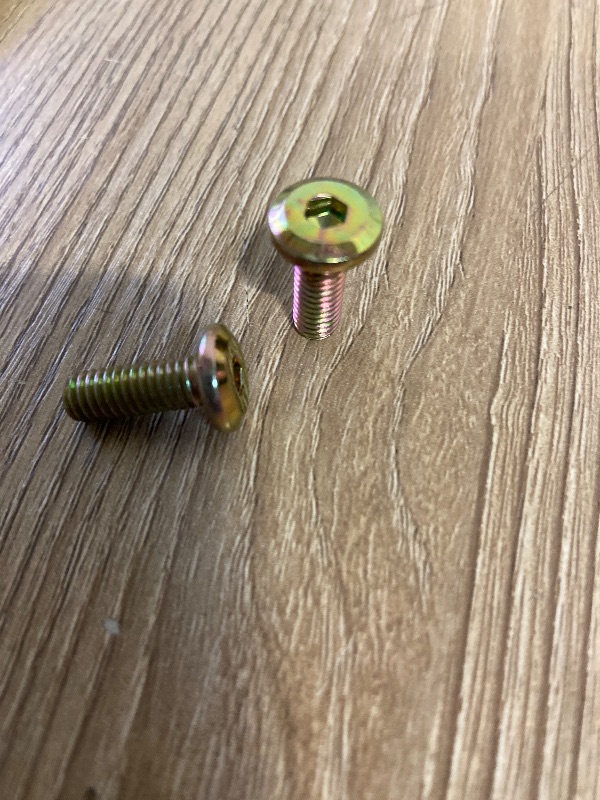 Photo 1 of (Pack of 4) M6 Bolts and a hex key Product code 00043GL Socket Head Cap Screw Bolt Bronze Tone 