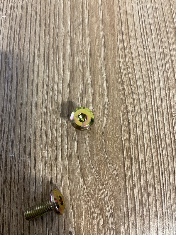 Photo 1 of (Pack of 4) M6 Bolts and a hex key Product code 00043GL Socket Head Cap Screw Bolt Bronze Tone 