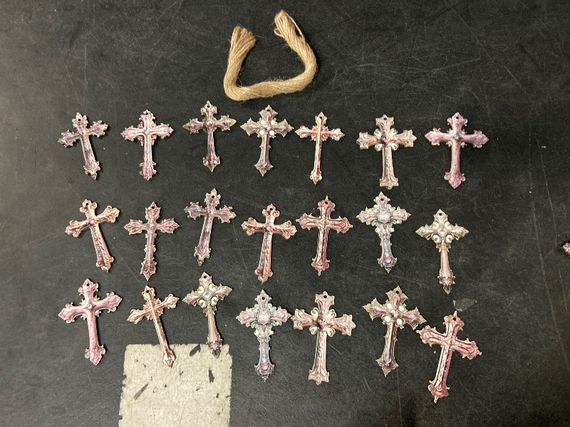 Photo 1 of 21 PCS Cross Christmas Wooden Ornaments - Unique Patterns with Hemp Rope | Xmas Tree, Home & Garden Decor