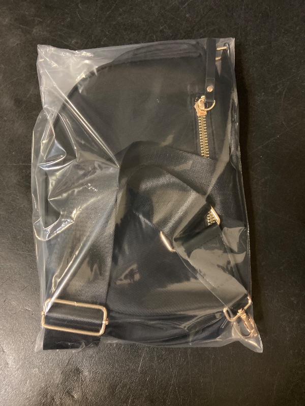 Photo 1 of Large bum bag Crossbody Bag Unisex, Detachable Coin Pouch, Light weight Nylon Black