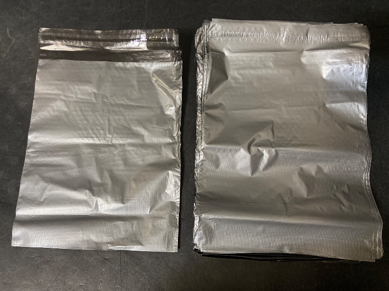 Photo 1 of 10 in. x 13 in. Poly Mailers Envelopes Sealing Bags (100-Pack)