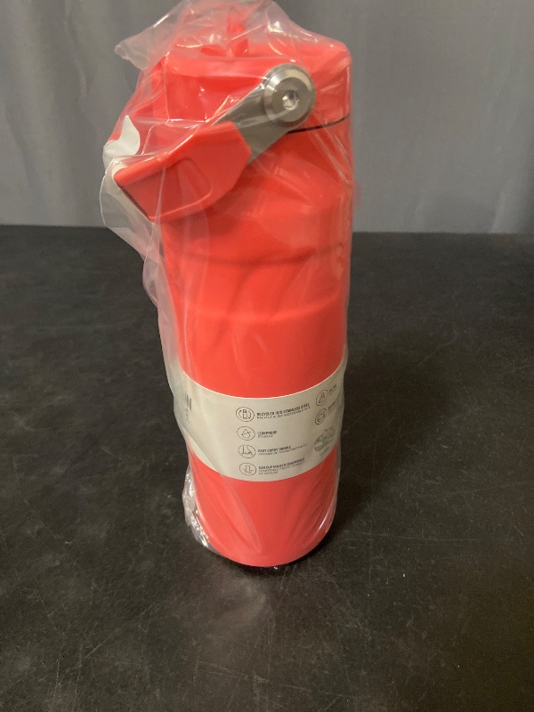 Photo 1 of Stanley IceFlow 24 Oz Bottle with Flip Straw Lid