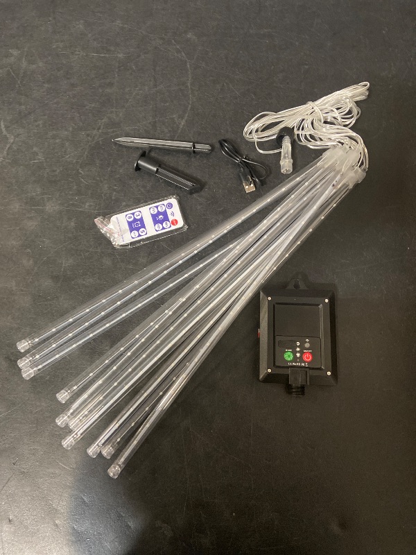 Photo 1 of 1set Solar Shower Lights Tube String Lights Outdoor Decor Modes for Christmas Weddings Parties and Garden Decorations Solar Panel and Remote Control
