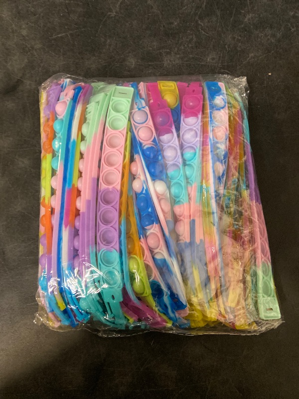 Photo 1 of 102 Pieces Popular Bracelet Party Favors Fidget Bracelets Birthday Party Favors Kids Gift Bag Fillers Classroom Prizes Toys
