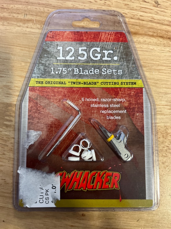 Photo 1 of (Pack of 6) Broadhead Replacement Blades by Swhacker, 2-Blade 125 Grain 2 Cut
