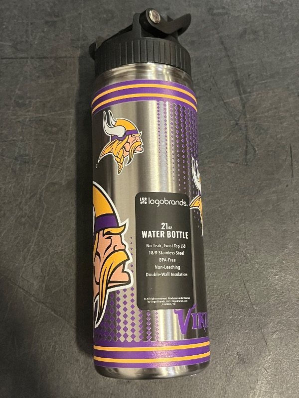 Photo 1 of 21 Oz  Vikings Water Bottle