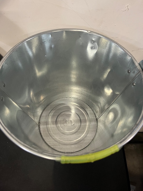 Photo 1 of Auburn Tiger Metal Bucket Used for Drink Cooler 