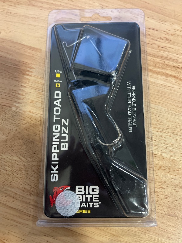 Photo 1 of Big Bite Baits Skipping Toad Buzzbait
