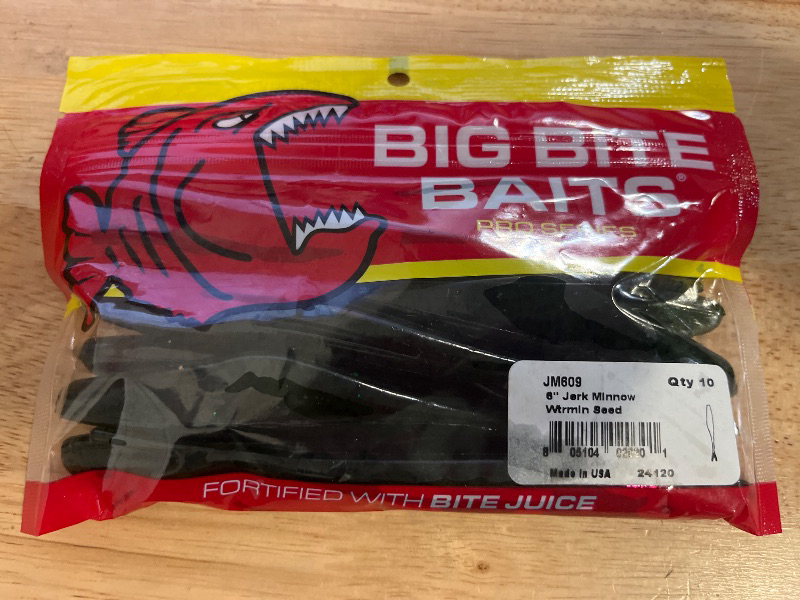 Photo 1 of Big Bite Baits JM609 Jerk Minnow Watermelon Seed 6
