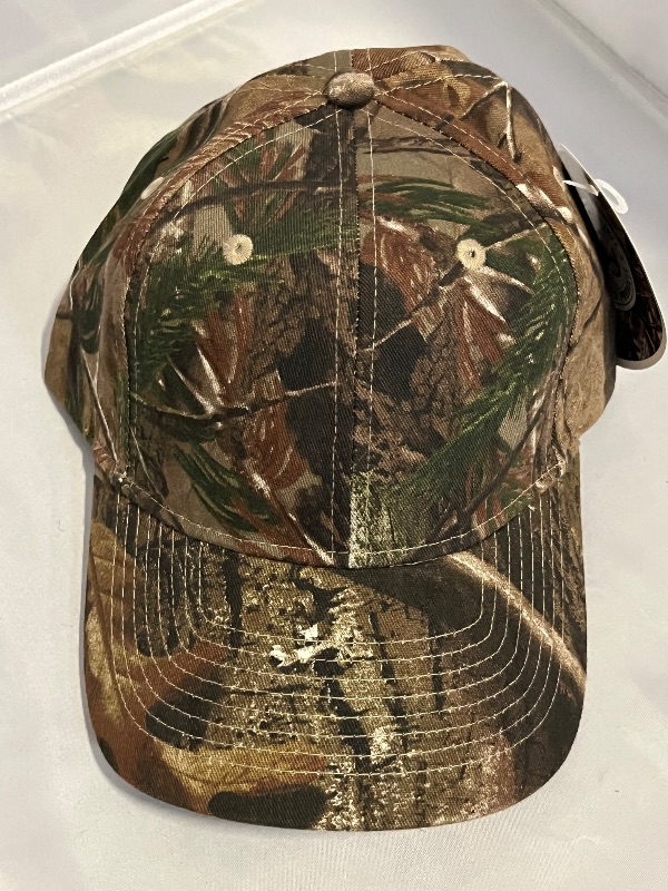 Photo 1 of Camo Mossy Oak Cap 