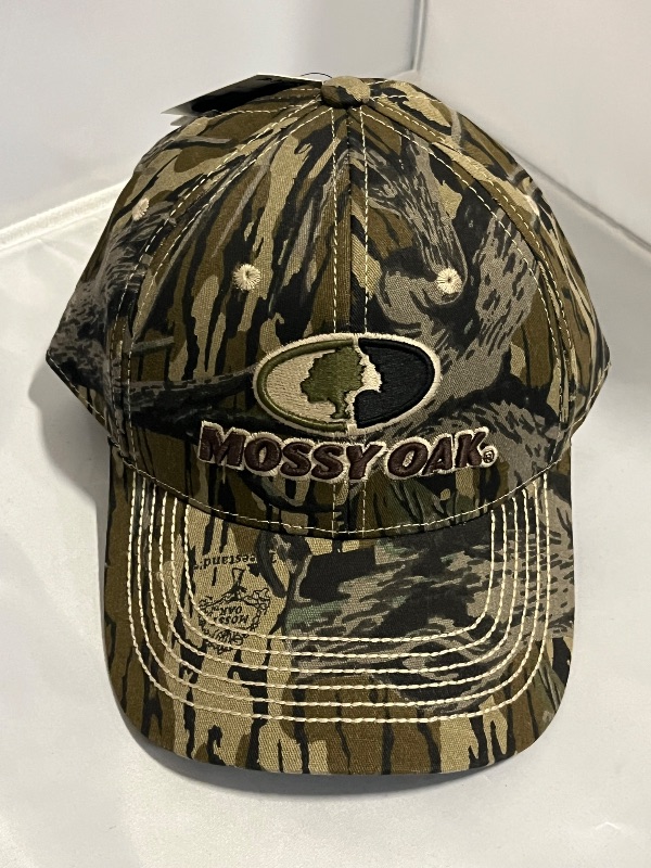 Photo 1 of Camo Hat Mossy Oak Hardwoods Hunting Baseball Adjustable Cap