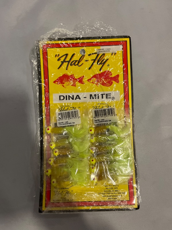 Photo 1 of Big Bite Baits 1/16 OZ HAL-Fly JIG/Chartreuse-Chartreuse-Chartreuse (12 Pack + Card)