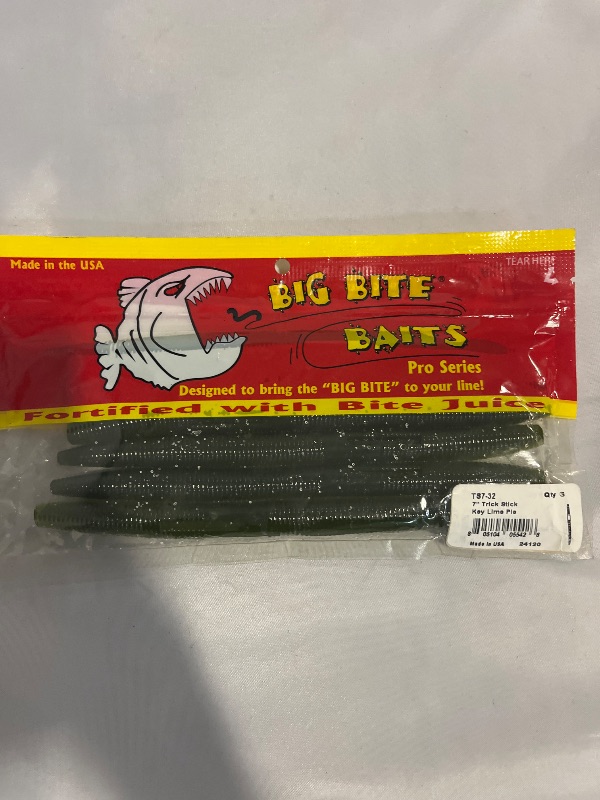 Photo 1 of Big Bite Baits 7" Trick Stick key lime pie 6pack