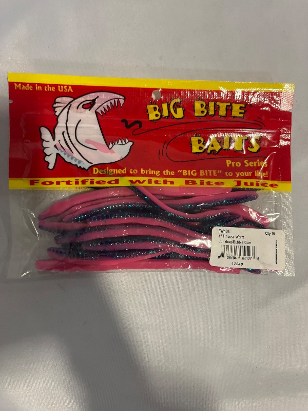 Photo 1 of Big Bite Baits 4" finesse worm junebug/bubble gum 15pack