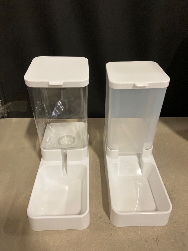Photo 1 of Automatic Dog Cat Gravity Food and Water Dispenser Set with 3.5L Plastic Pet Food Bowl for Small and Large Pets
