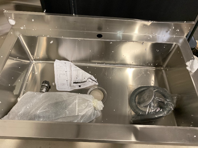 Photo 1 of 40 Inch Stainless Steel Freestanding Outdoor Utility Sink,SIZE 39.4"*23.6"*31.5",Equipped With Hot and Cold Water Pull-out Faucet 360° Rotation,Suitable for Bathrooms, Garages, and Industrial Sinks