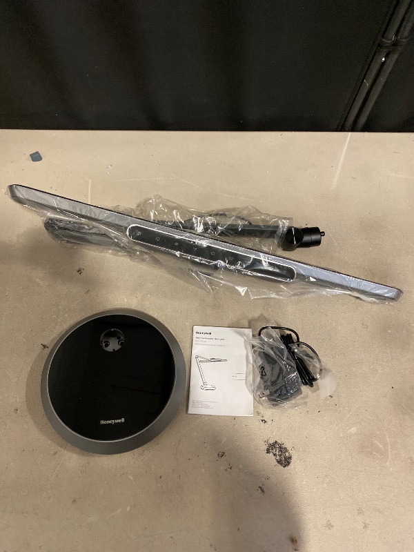 Photo 1 of Honeywell H9 Smart Sensing Desk Lamp 1000LM Dimmable LED Light with Timer Auto Dimming