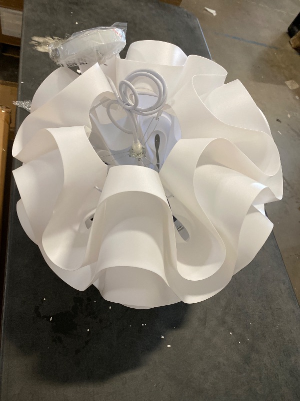 Photo 1 of Lotus Lampshade Lampshade Pendant Light Modern LED Pendant Light White Plastic Shade Suspension Lamp Lighting Puzzle Flower Ceiling Light Fixture Chandelier for Home Cafe Hotel Restaurant Decorative