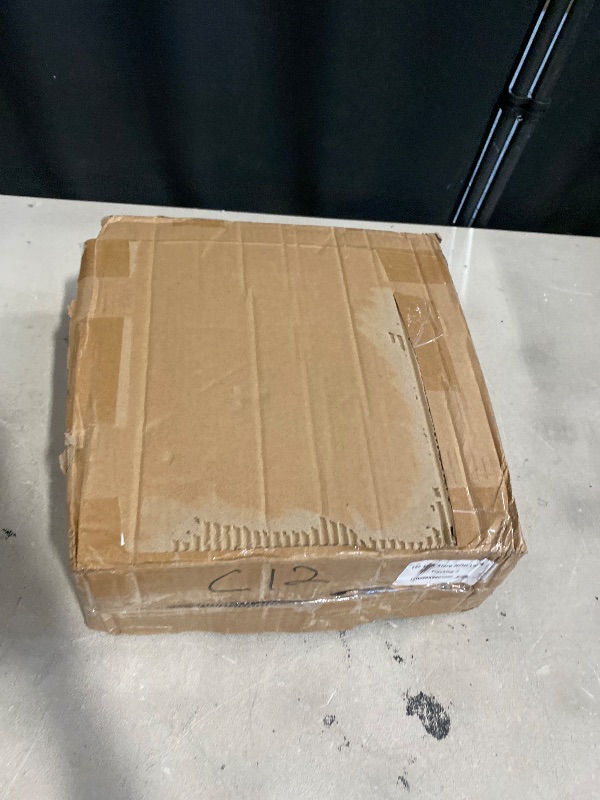 Photo 1 of 25 Pcs Clear Charger Plates Bulk Clear with Gold Rim Reef Disposable Plastic Plates Dinner Plates for Wedding Service Table Plate for Parties 13 inch (25pcs)