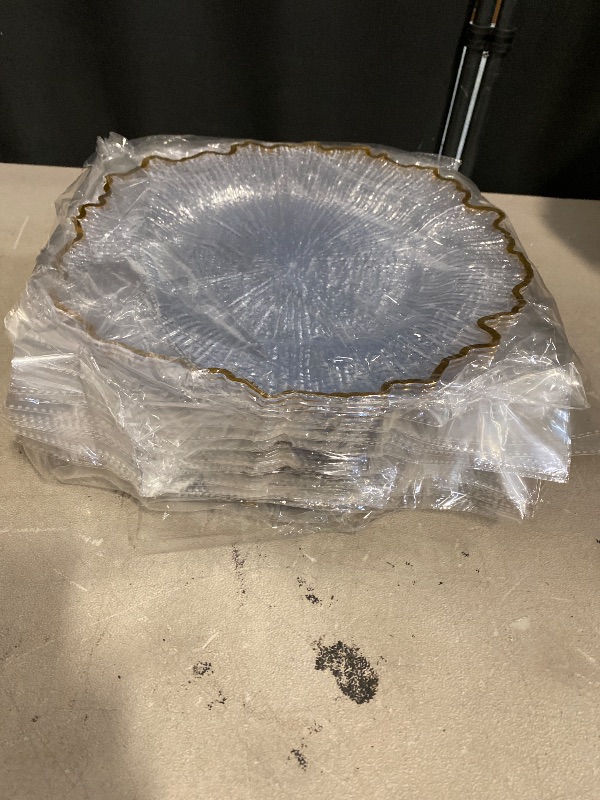 Photo 1 of 25 Pcs Clear Charger Plates Bulk Clear with Gold Rim Reef Disposable Plastic Plates Dinner Plates for Wedding Service Table Plate for Parties 13 inch (25pcs)
