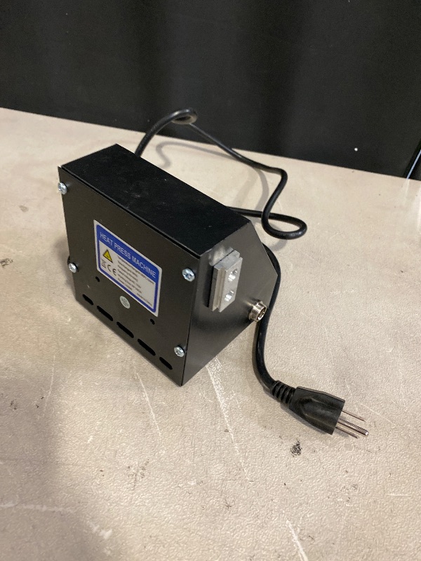 Photo 1 of Axppin Heat Controller, 1400W, 110V, Black