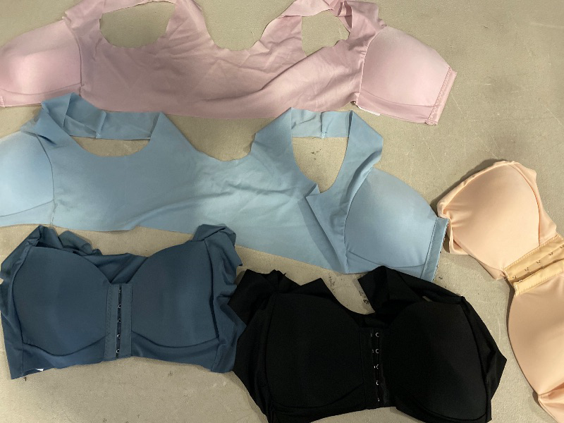 Photo 1 of L 5 Pcs Front Closure Seamless Wireless Comfort Bra