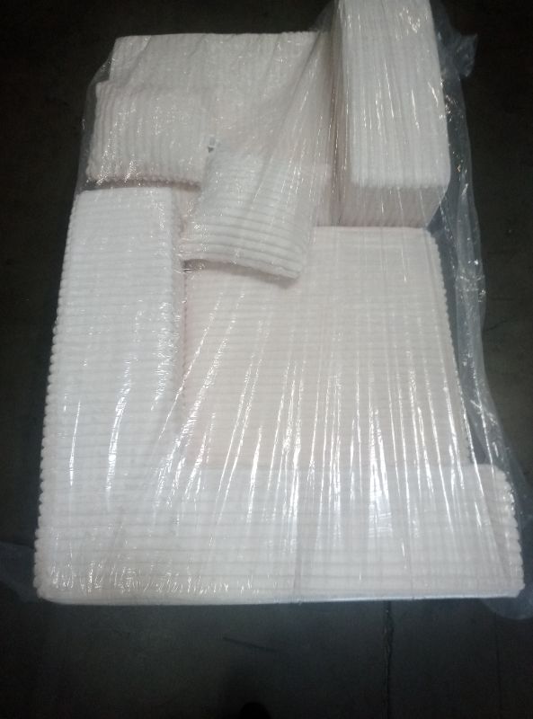 Photo 1 of 70x40in White 2-piece Soft Sofa