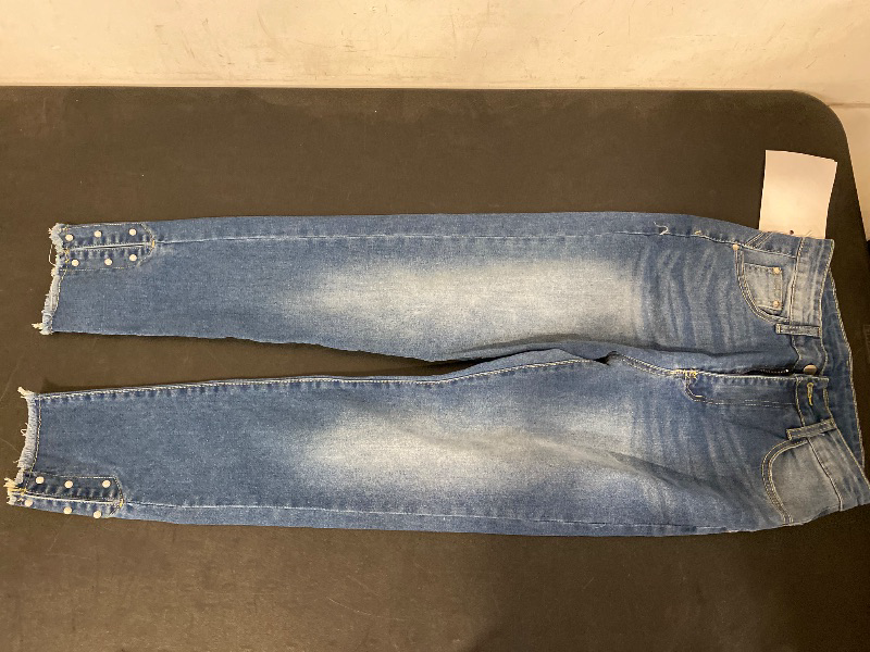 Photo 1 of M Vintage-Style Blue Denim Jeans Faded Wash With Pearls