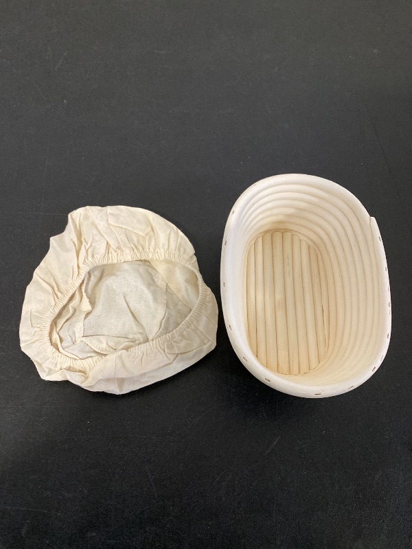 View 2 of 10 × 6 in Bread Proofing Basket Cloth Liner Baking Dough Basket Cover Natural Rattan Banneton Proofing Cloth for Bakery Home Baking, oval | Missing one cloth