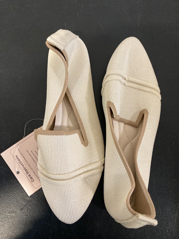 Photo 1 of 7.5 Solid-Color Flat Ladies' Casual Shoes, Large Size, Comfortable and Simple Design White