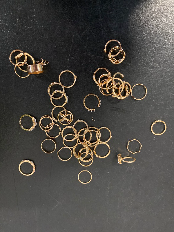 Photo 1 of Gold Knuckle Rings Set For Women Stackable Joint Finger Midi Rings Dainty Cubic Crystal Zirconia Simple Hollow Twist Cute Rings Pack Jewelry Gift