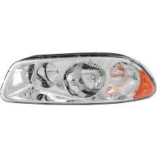 Photo 1 of Driver Side Headlight Fits Mack Vision Base Tractor 12.8L 2011-2008 2M0526Am