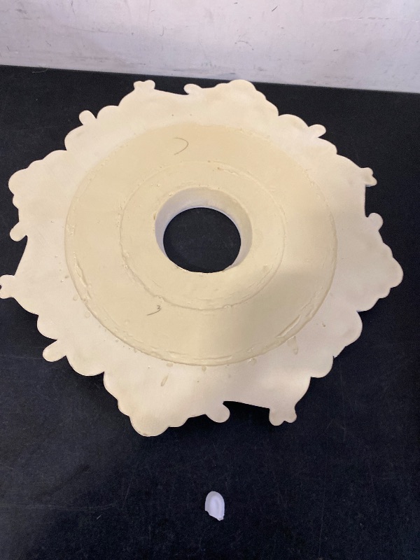 Photo 1 of MD-5097 Ceiling Medallion, 18" Diameter