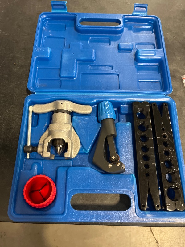 Photo 1 of CT-806AM Manual Flaring Tool Kit