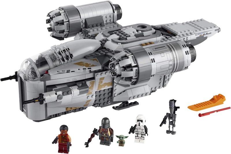 Photo 1 of **USED, INCOMPLETE** LEGO Star Wars The Razor Crest 75292 Mandalorian Starship Toy, Gift Idea for Kids, Boys and Girls with The Child 'Baby Yoda' Minifigure