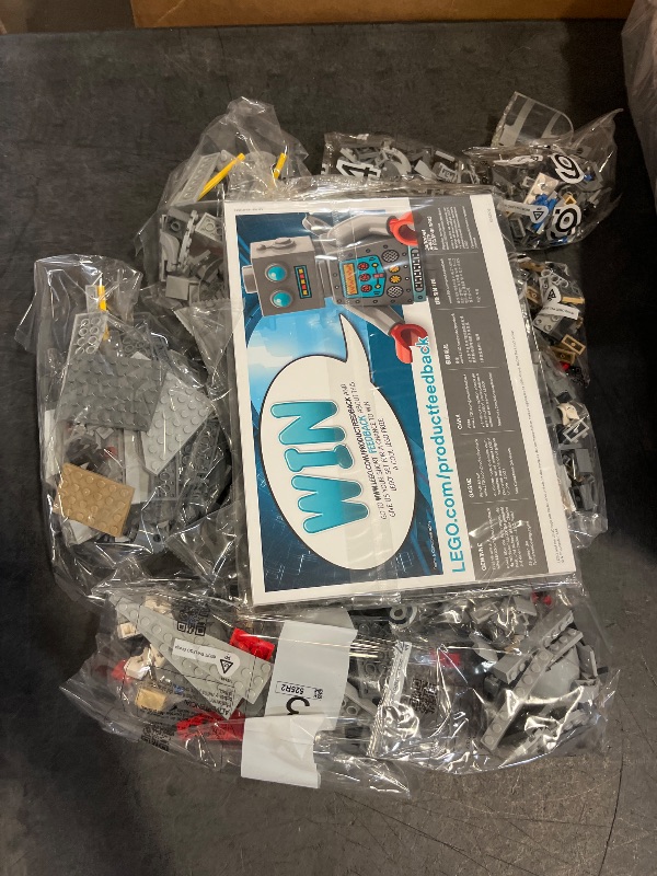 Photo 1 of **USED, INCOMPLETE** LEGO Star Wars The Razor Crest 75292 Mandalorian Starship Toy, Gift Idea for Kids, Boys and Girls with The Child 'Baby Yoda' Minifigure