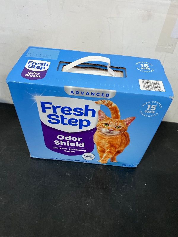 View 2 of Advanced Cat Litter with Febreze - 18.5 lbs of Freshness & Easy Scooping