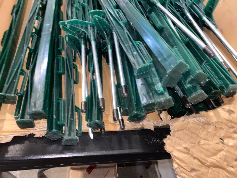 Photo 1 of Houseables Electric Fence Posts, Step in Fence Post 4FT, Electric Fencing, Garden Stakes, Garden Poles, Kit for Wire, Deer, Livestock, Temporary, Fiberglass, Plastic, Green, Ground Rod, 4 Feet, 50 PK | Scratches on 5th image