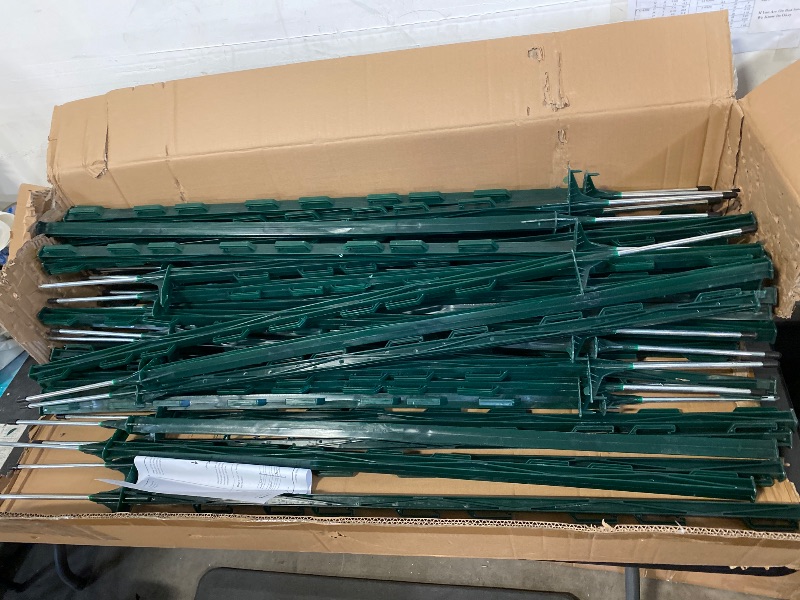 Photo 1 of Houseables Electric Fence Posts, Step in Fence Post 4FT, Electric Fencing, Garden Stakes, Garden Poles, Kit for Wire, Deer, Livestock, Temporary, Fiberglass, Plastic, Green, Ground Rod, 4 Feet, 50 PK | Scratches on 5th image