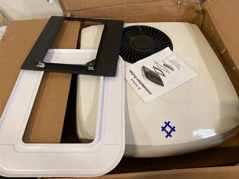 Photo 1 of RV Air Conditioner, 12V 10000 BTU Rooftop Air Conditioner for RVs, Trucks, Vans, Campers, Tractor, Low Profile Quiet AC Unit, Battery Powered (w/heater) | Scratches/Dirty