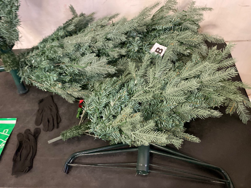Photo 1 of 7ft Pre- Artificial Christmas Tree, Hinged Full Xmas Pine Tree with 340 Warm White LED Lights, 8 Modes, 846 PVC & PE Branch Tips, Pine Cones, Metal Stand, Seasonal Home Office Decoration
